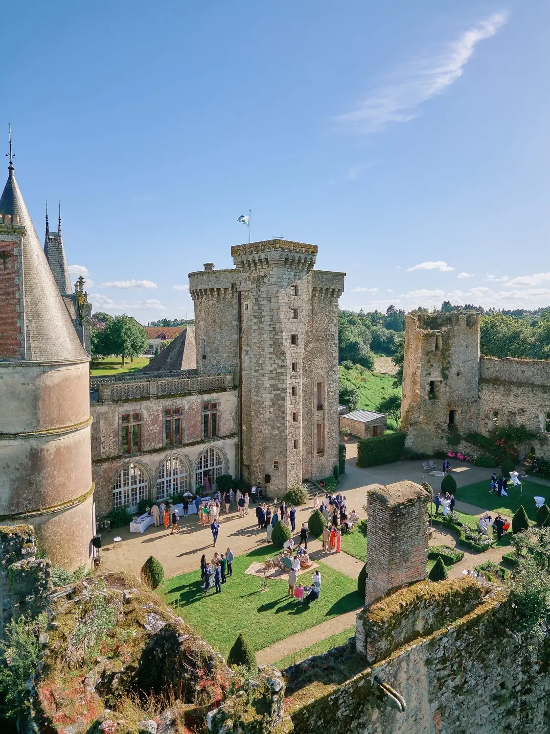 cocktail cours du château