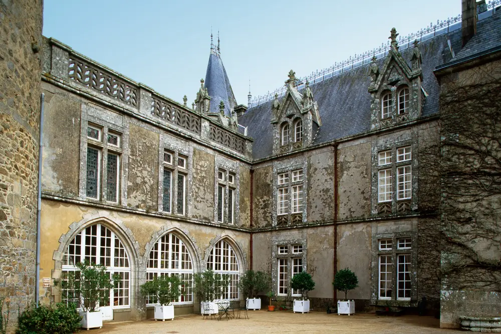 façade château de la flocellière